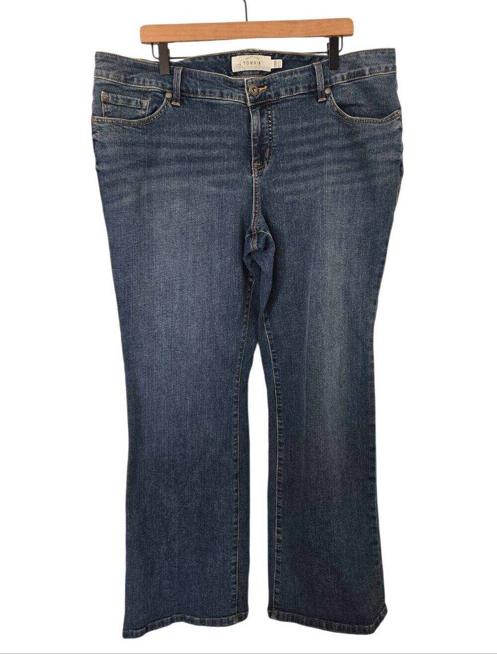 Torrid Bootcut Jeans Size 20R | Medium Wash Stretch Denim Plus Size Jeans